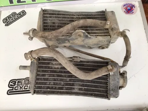 1988 Honda CR125 Radiators And Hoses Left Right Honda CR125R Radiators