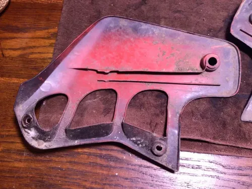 HONDA CR125 1989 RADIATOR SHROUDS, OEM HONDA RIGHT/ LEFT RAD GAS TANK SHROUDS