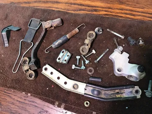 2008 06-16 Honda CRF150F CRF misc chassis hardware tank strap Perch bolts spring