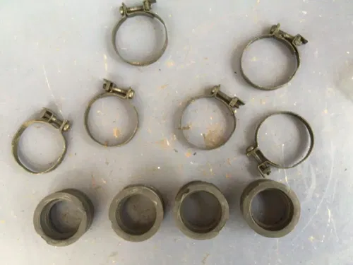 Honda VF700 VF750 Carburetor Intake Boots Carb holders 16211-MB0-000 11-4680