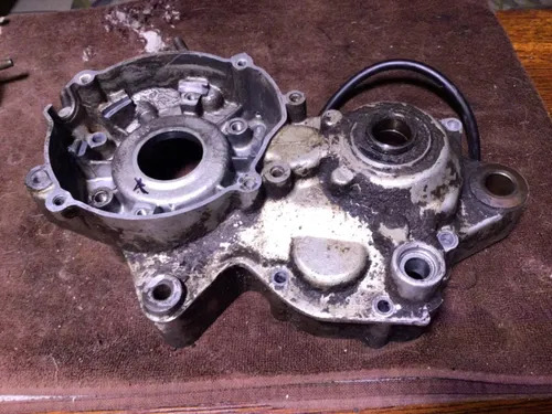 1993 Yamaha YZ125 YZ 125 Left Engine Crankcase Case Cases 1993 crank