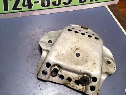1984 Honda XL250r Oem Skid Plate xl250 engine guard cover bottom plate