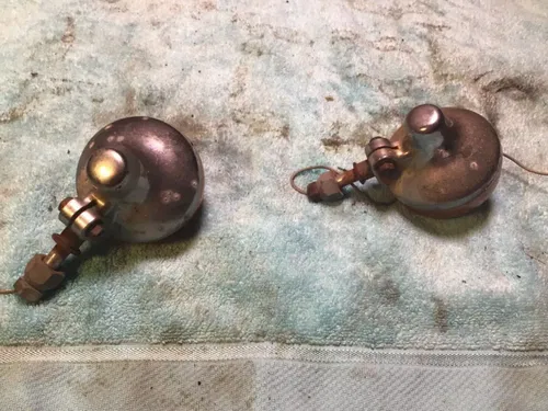 1970 Honda CB750 front turn signals