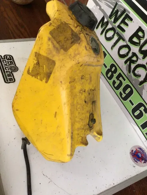 1999 86-01 RM80 OEM FUEL GAS TANK RESERVOIR CONTAINER PETCOCK 44110-02B00-25Y