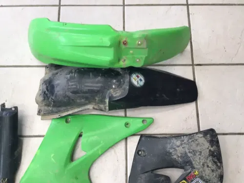 Plastic Kit Set Style Lime Green KX250 04-07 KX125 04-05