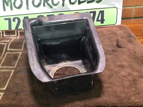 1979 Can Am 250 Qualifier Bombardier air box air filter housing under Seurat