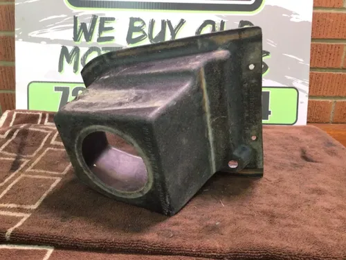 1979 Can Am 250 Qualifier Bombardier air box air filter housing under Seurat