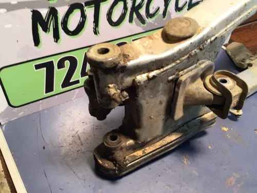 1996 96 Yamaha XT225 XT-225 / OEM Original SWINGARM SWING ARM serow linkage