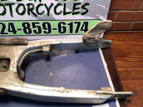 1996 96 Yamaha XT225 XT-225 / OEM Original SWINGARM SWING ARM serow linkage