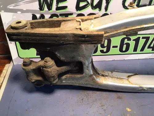 1996 96 Yamaha XT225 XT-225 / OEM Original SWINGARM SWING ARM serow linkage