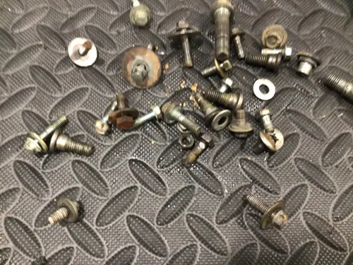 ✅  1997 - 2001 Kawasaki OEM KX 125 misc chassis hardware bolts spacer misc