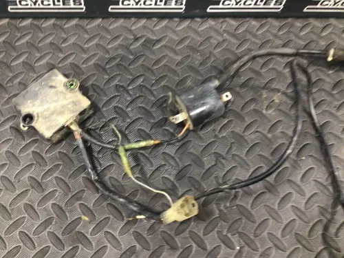 96 97 KAWASAKI KX 125 KX125 OEM FACTORY CDI AND COIL NICE!!! 21119-1475