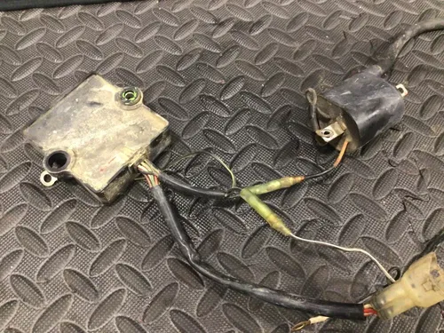 96 97 KAWASAKI KX 125 KX125 OEM FACTORY CDI AND COIL NICE!!! 21119-1475