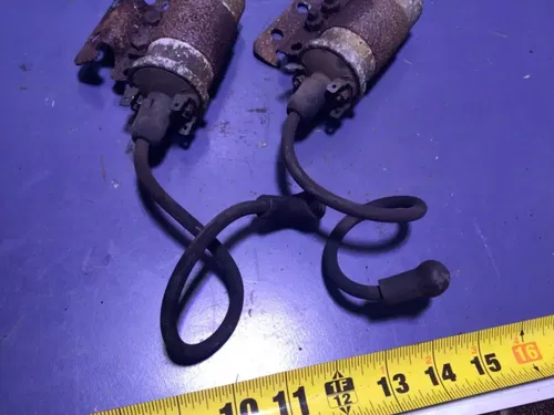 Triumph T100 Daytona Twin T100C T100R Trophy  dual ignition coils For parts