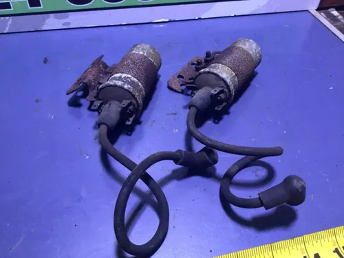 Triumph T100 Daytona Twin T100C T100R Trophy  dual ignition coils For parts