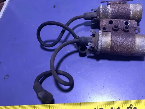 Triumph T100 Daytona Twin T100C T100R Trophy  dual ignition coils For parts