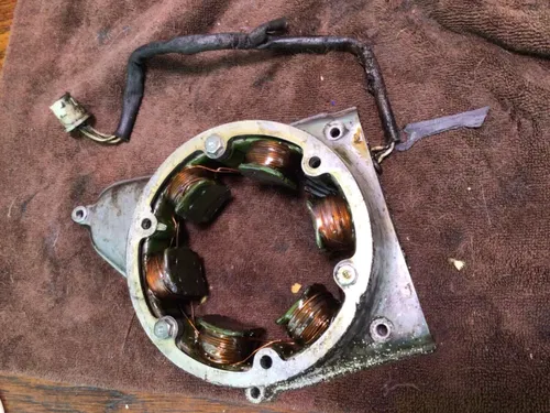 STATOR CRANKCASE ENGINE SIDE COVER 1971 HONDA CL450 SCRAMBLER CL 450