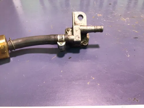 OEM 2005 Honda CRF450r CRF 450r Fuel Gas Petcock Control Flow Valve