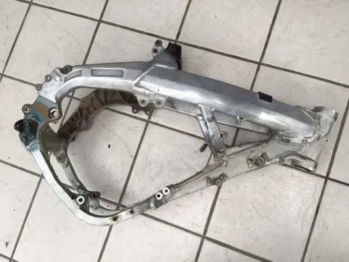 Suzuki RM-Z450 - Stock Main Frame Chassis - 2005 RMZ 450 OEM BOS ONLY RMZ450