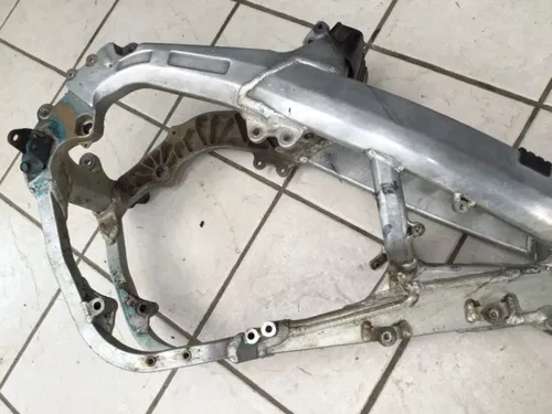Suzuki RM-Z450 - Stock Main Frame Chassis - 2005 RMZ 450 OEM BOS ONLY RMZ450