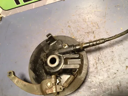 1984 Honda XL250R Front Brake Plate Panel Arm Cam Shoes Speedometer Drive Gear