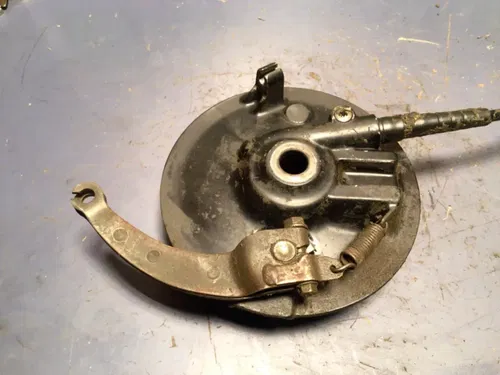 1984 Honda XL250R Front Brake Plate Panel Arm Cam Shoes Speedometer Drive Gear