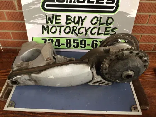 1999 TRIUMPH 955I SINGLE SIDED SWINGARM AND WHEEL DAYTONA / SPEED TRIPLE