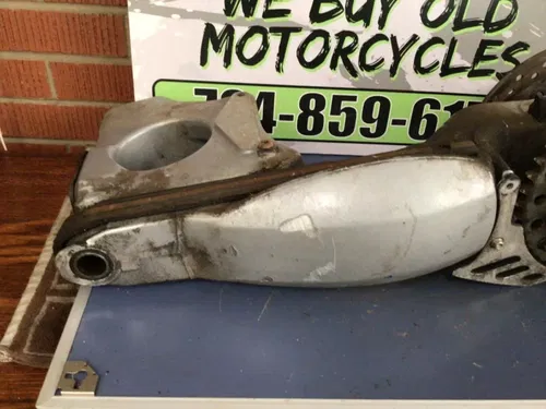 1999 TRIUMPH 955I SINGLE SIDED SWINGARM AND WHEEL DAYTONA / SPEED TRIPLE