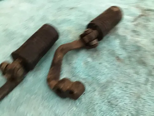 1974 1975 Honda CB360 Super Sport Foot pegs