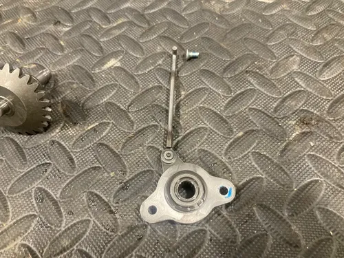2002 02-04 RM85 RM 85 Exhaust Power Valve Linkage Actuator Arm Rod Governor