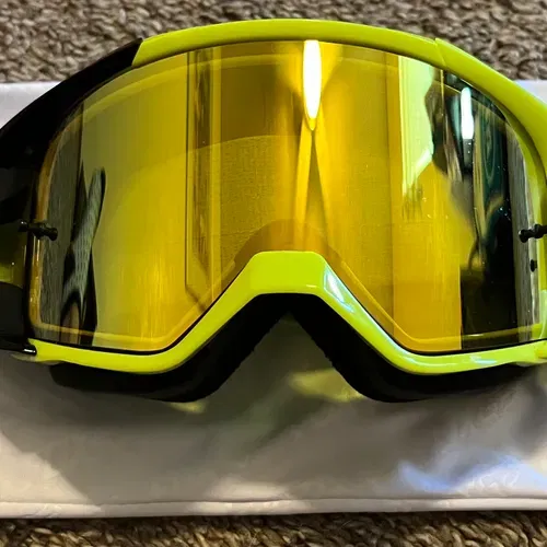 Fox goggles 