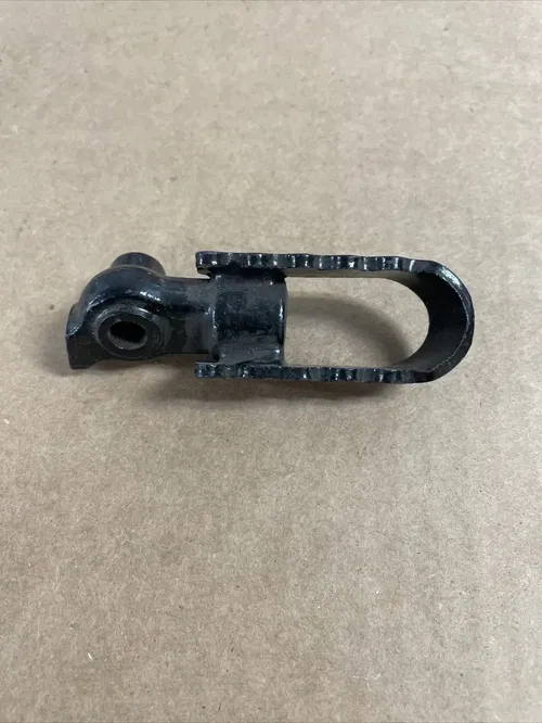 Honda NOS 50642-355-000 Left Foot Peg XL125K1