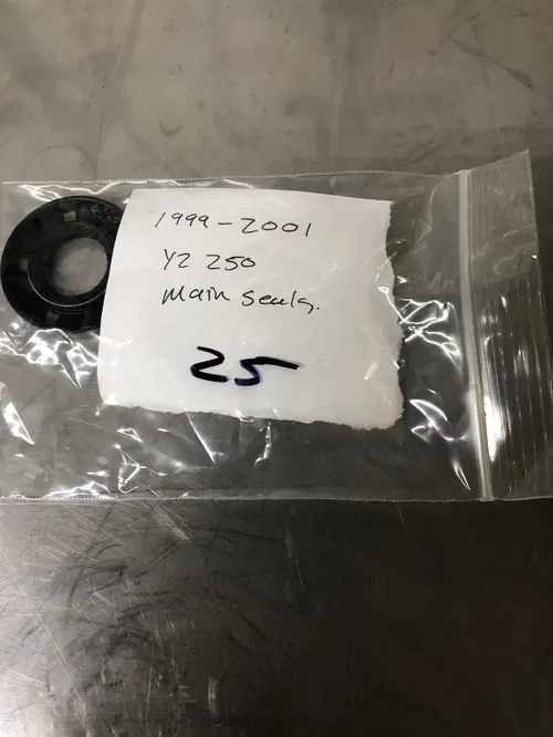 1999-2001 YZ250 Main Seals