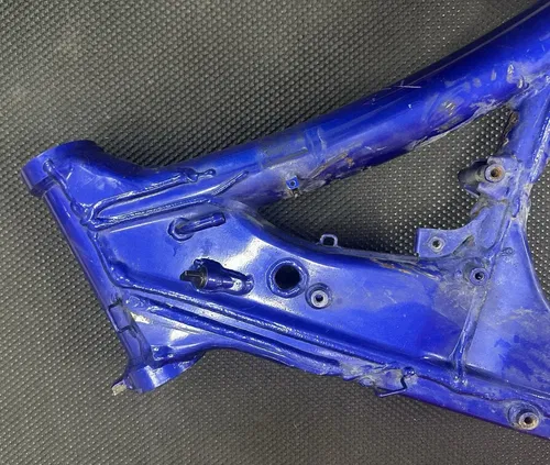 Yamaha YZ250F 2004 Frame