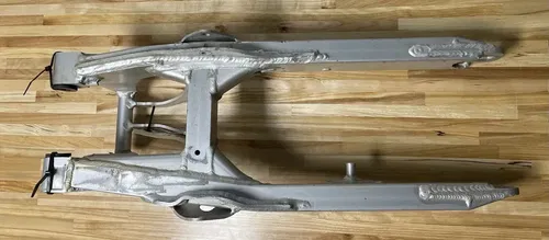 Suzuki Swingarm Full Floater RM125 1984