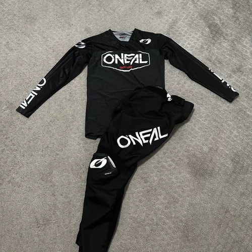 Oneal Gear Combo - Size M/34