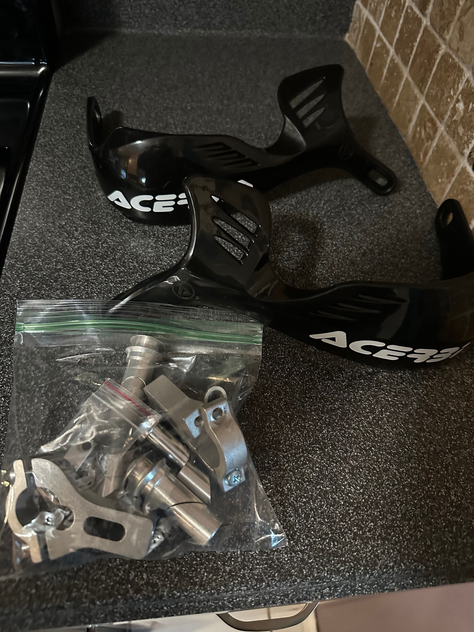 Ascerbis Pro rally handguards. Brand new 