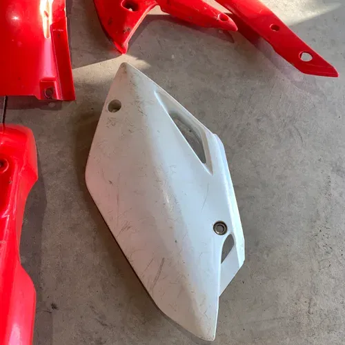 Crf 150 Plastics 