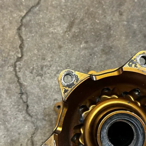 Kite Rear Hub - YZ250F/450F 16-24