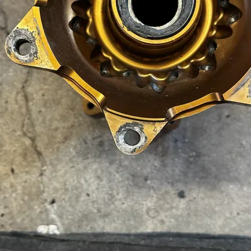 Kite Rear Hub - YZ250F/450F 16-24