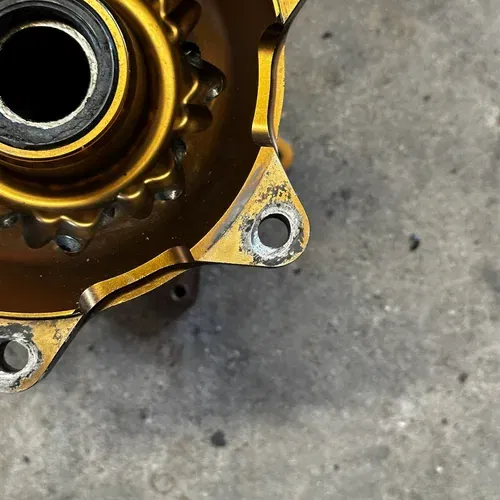 Kite Rear Hub - YZ250F/450F 16-24
