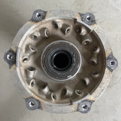 Yz Hub