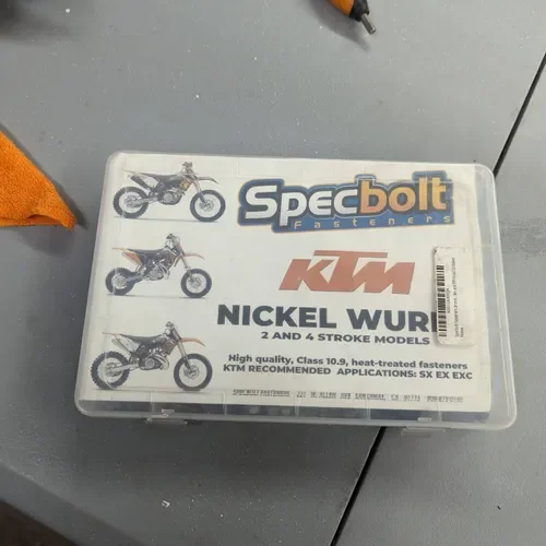 KTM Spec Bolt Kit