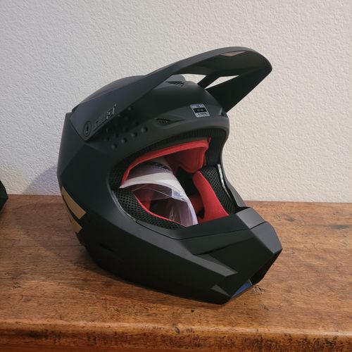 Youth Shift Helmet 