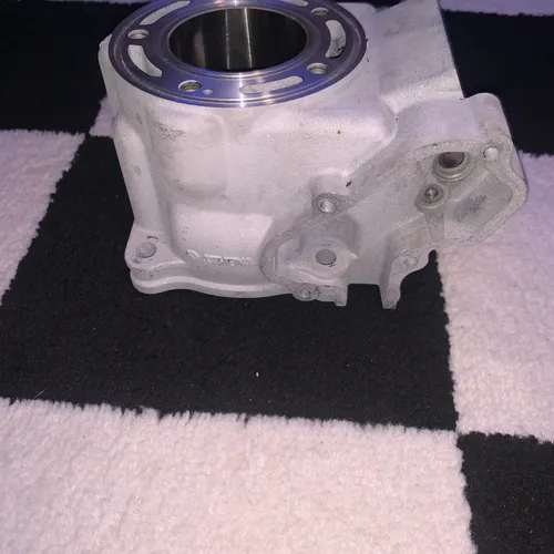 1997-2004 Yz125 Cylinder 