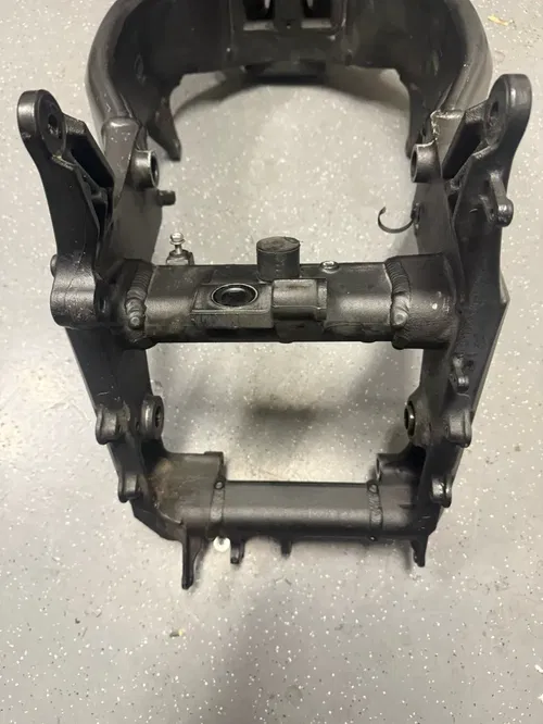 05 06 2006 KAWASAKI NINJA ZX6R ZX6 636 MAIN FRAME CHASSIS STRAIGHT CLN CLR EZREG