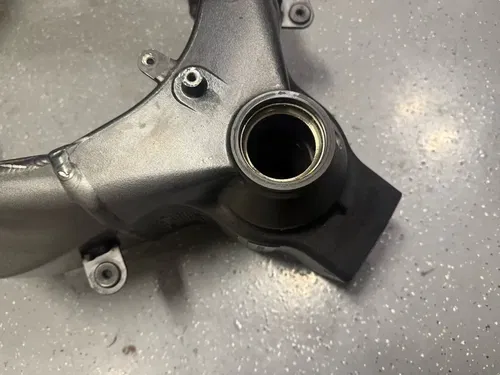05 06 2006 KAWASAKI NINJA ZX6R ZX6 636 MAIN FRAME CHASSIS STRAIGHT CLN CLR EZREG