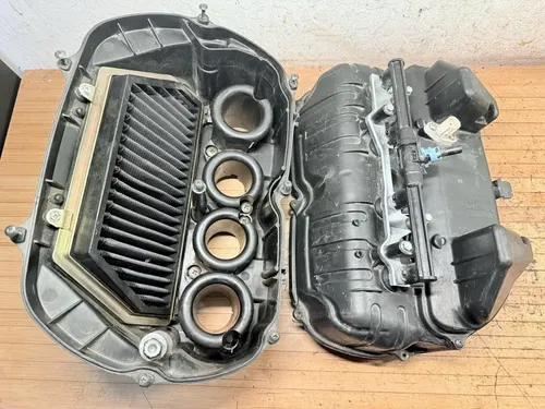 2005-06 Honda Cbr600rr Airbox Air Intake K&N Filter Box Top Rail Injectors OEM