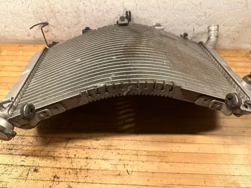 99-07 SUZUKI GSX1300R GSXR1300 BUSA HAYABUSA OEM STRAIGHT ENGINE RADIATOR COOLER