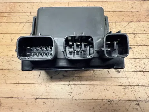 05-06 2005-2006 Kawasaki Ninja ZX6R ZX 636 RELAY ASSEMBLY FUSE BOX 27002-0007
